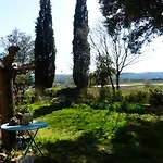 A 2 Pas Du Pont Du Gard Ferienhaus