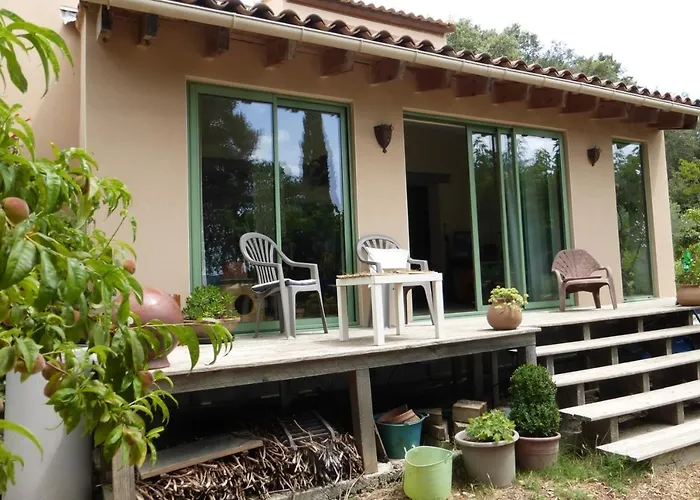 A 2 Pas Du Pont Du Gard Vers-Pont-du-Gard